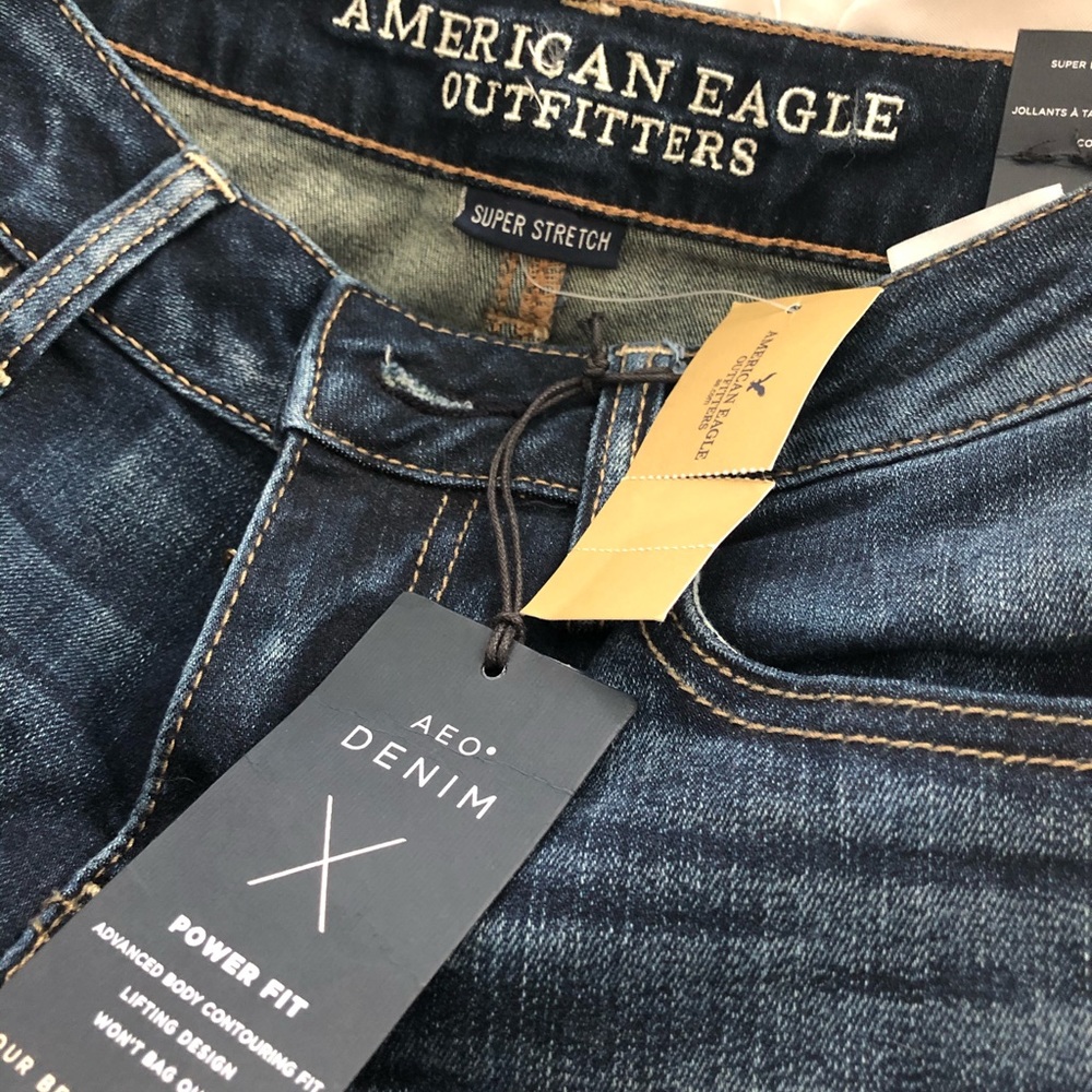 BRAND NEW American Eagle Dark Wash Jeans